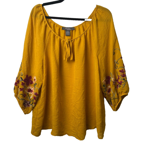 Olivia & Martin 2X Golden Embroidered 3/4 Sleeve Peasant Boho Top Blouse A41 - Picture 1 of 7